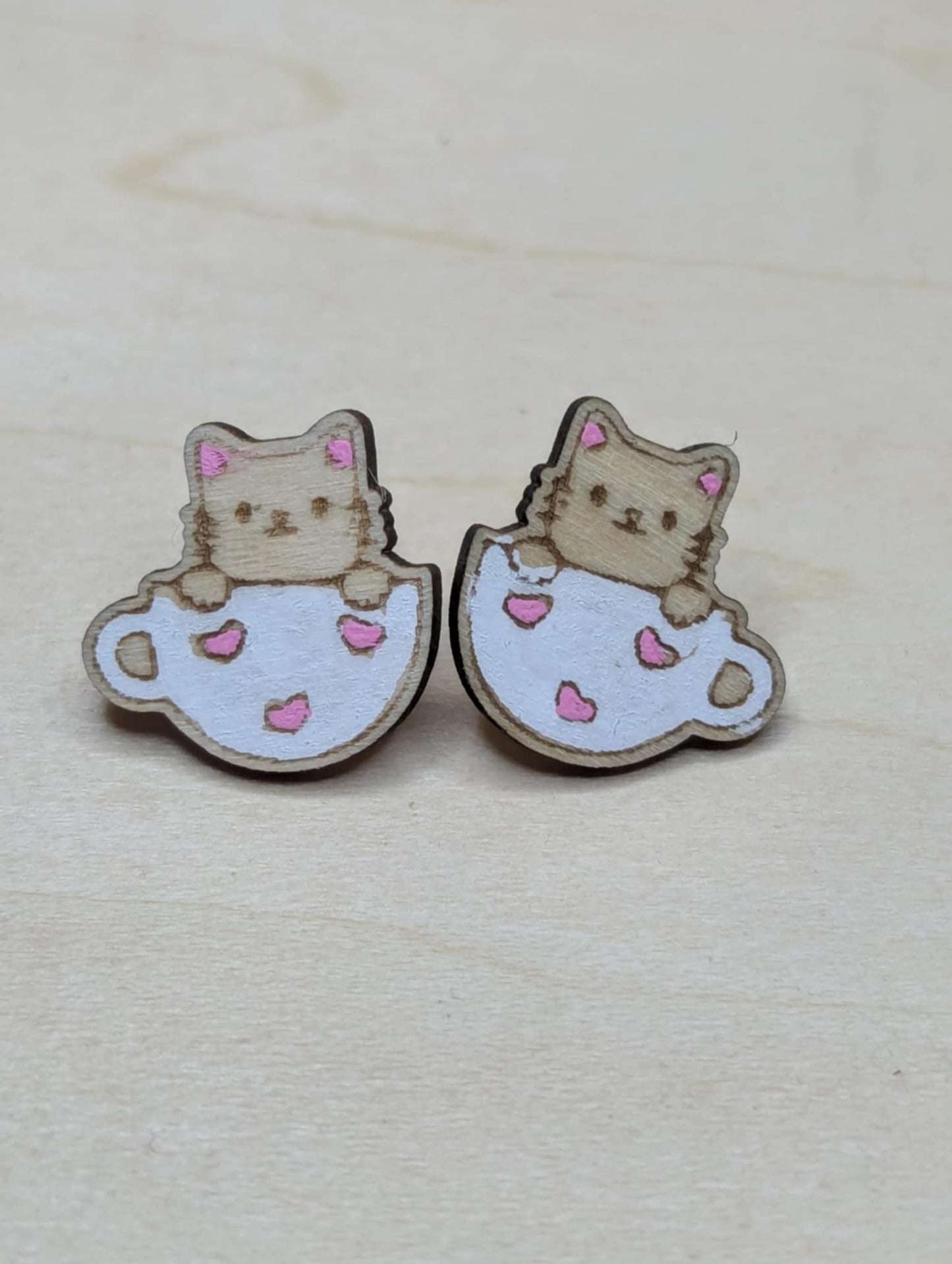 Tea Cup Kitten Studs