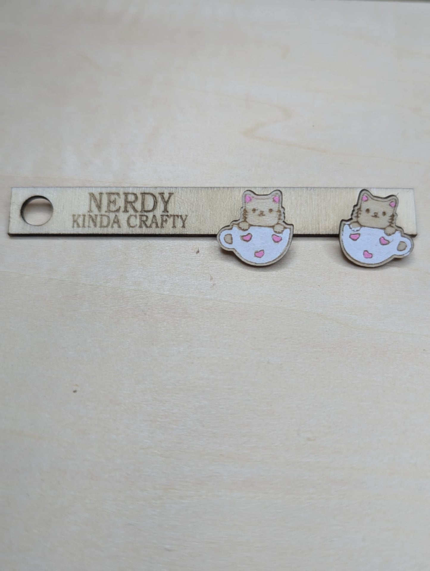 Tea Cup Kitten Studs