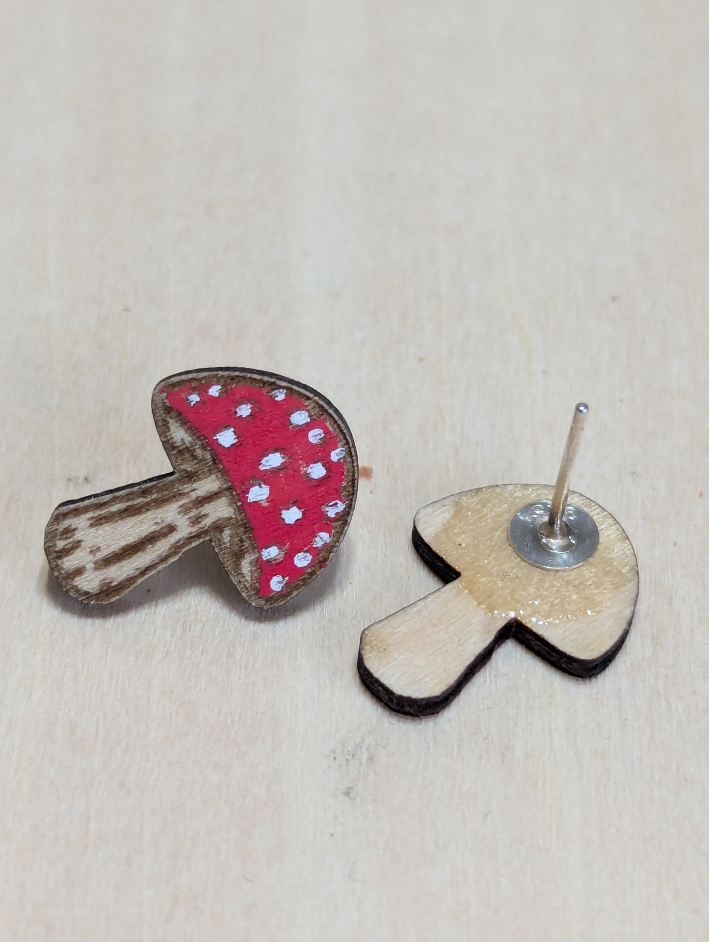 Mushroom Studs