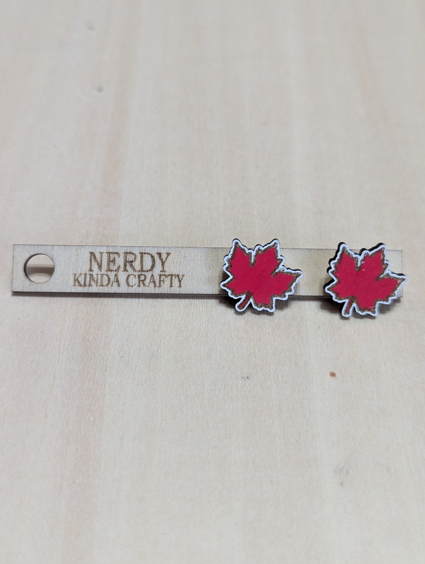 Canada Leaf Studs
