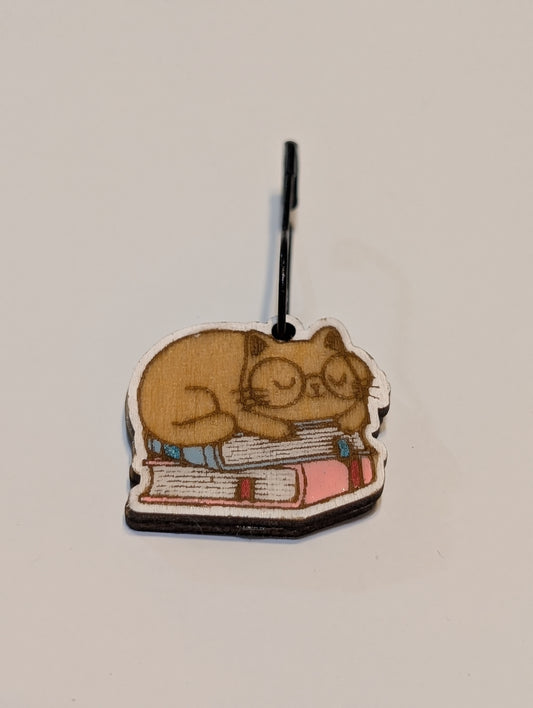Marque-page ou tirette de fermeture éclair Chat sur livre