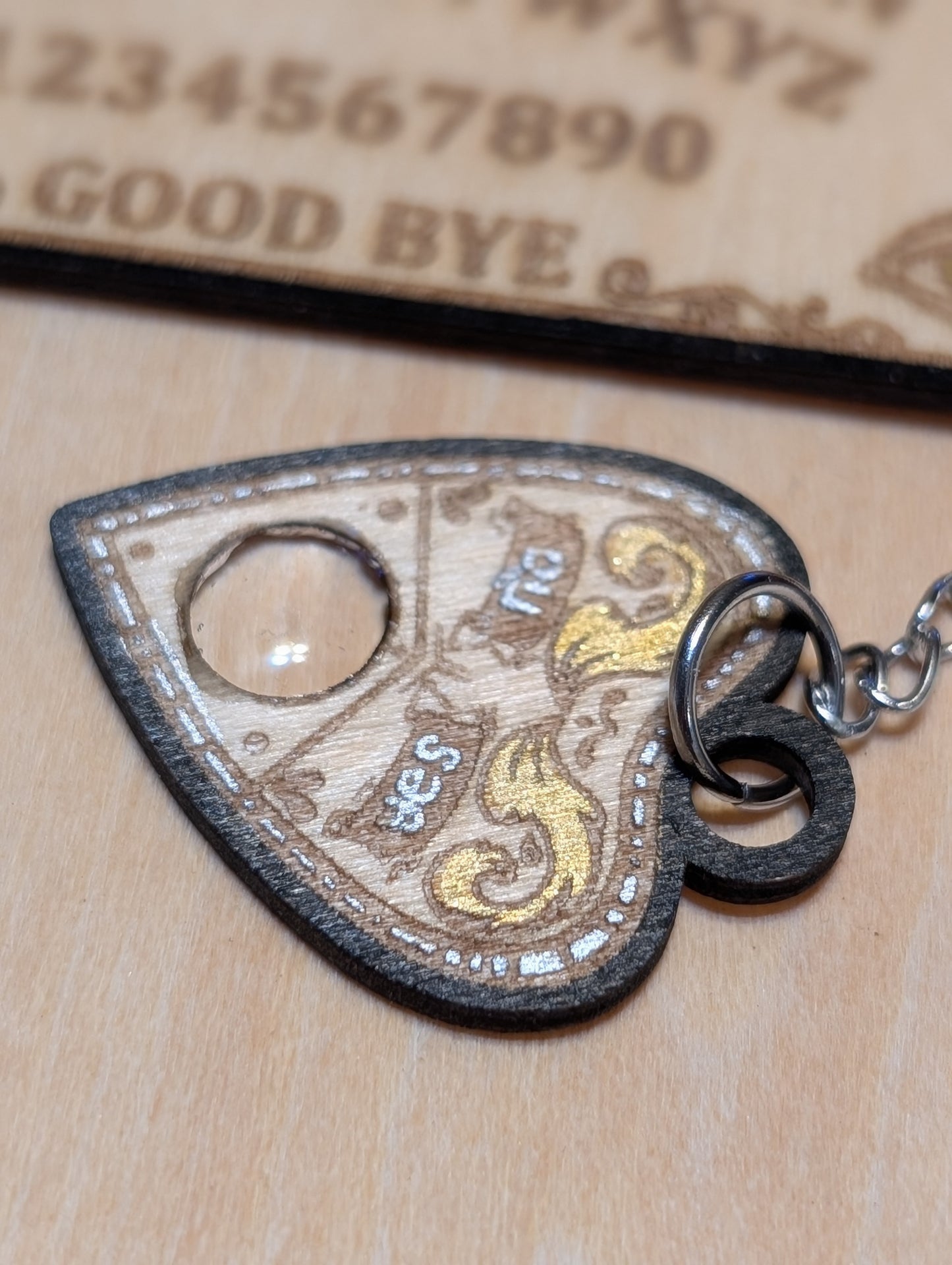 Ouija Magnet with Planchette chain