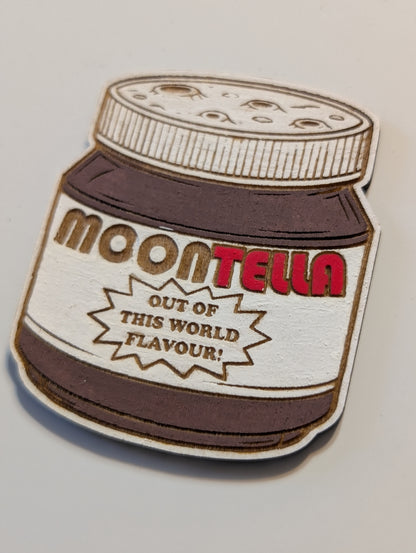 Moontella Magnet