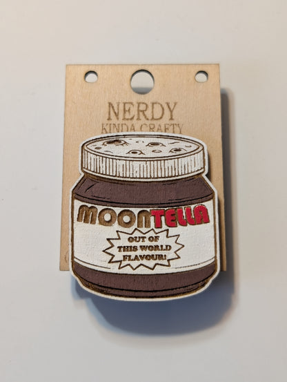 Moontella Pin