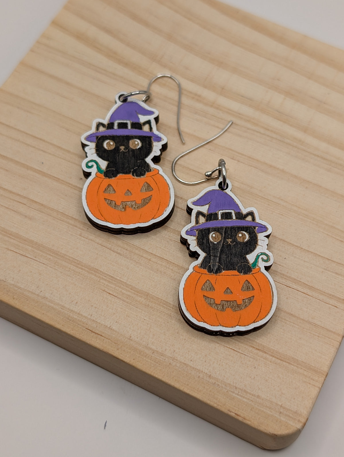 Black Cat in Pumpkins Dangles