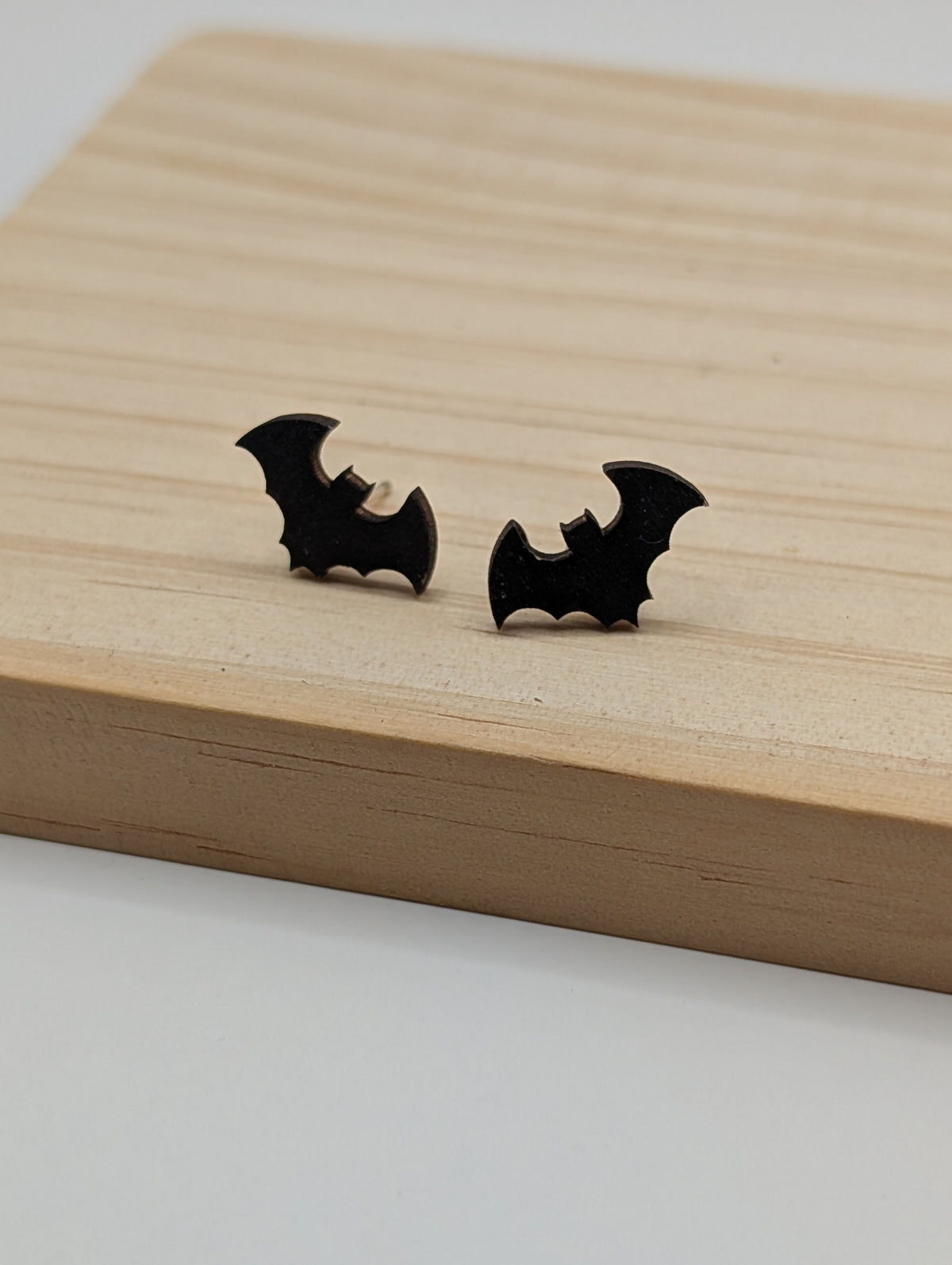 Bat Studs