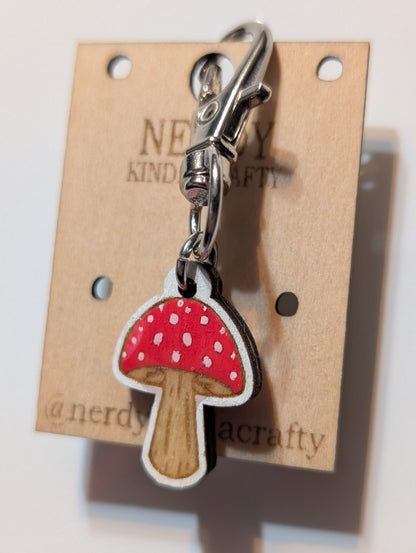 Mushroom Zipper Pull