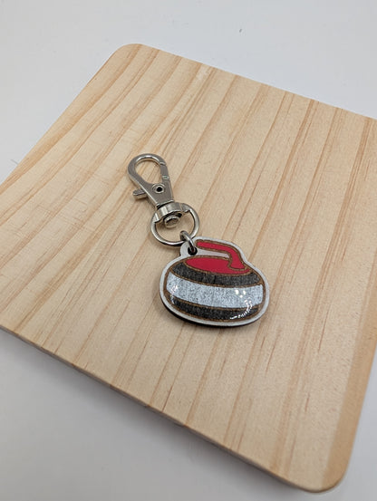 Curling Stone Zipper Pull