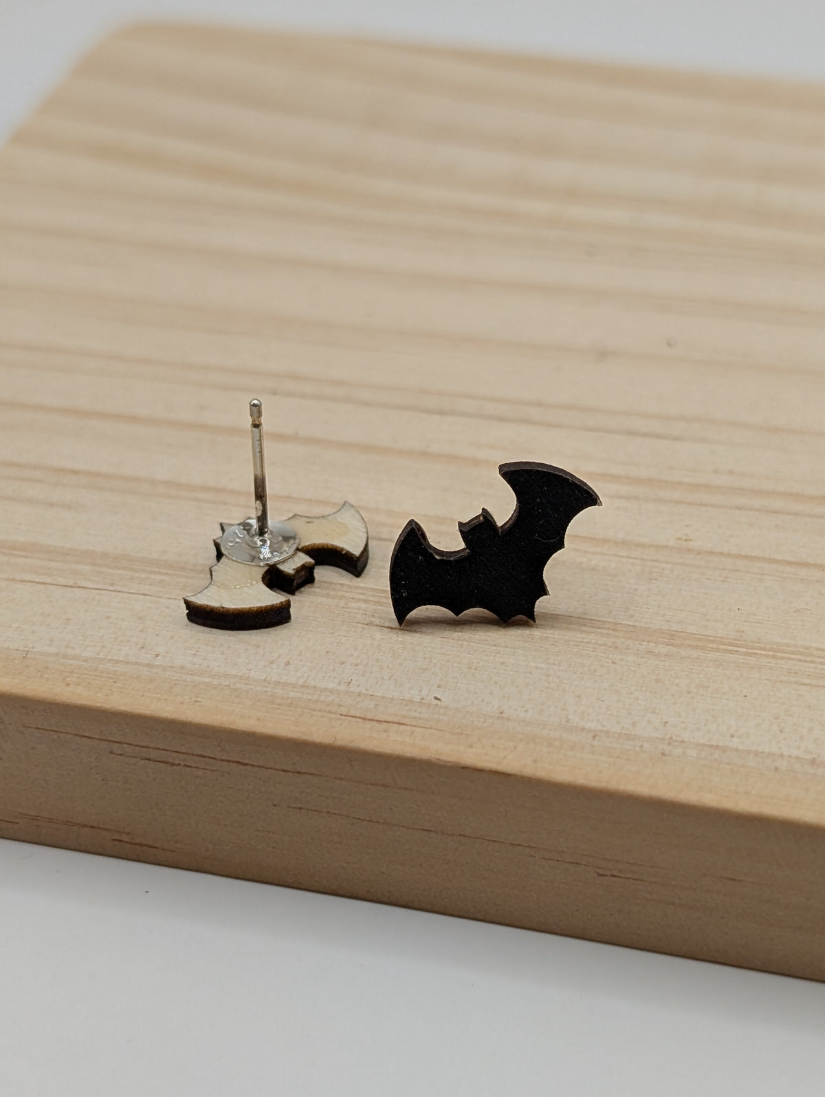 Bat Studs