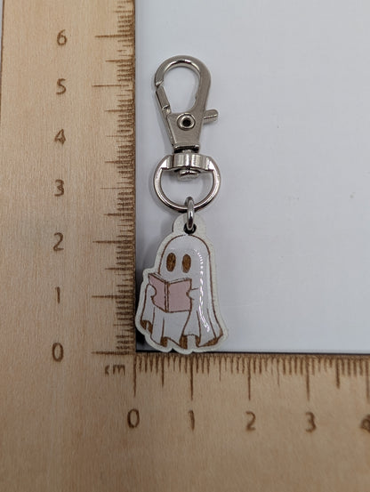 Ghost Reading Zipper Pull