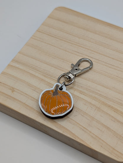 Pumpkin Zipper Pull