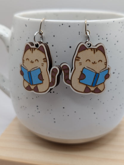 Neutral Cat Reading Dangles