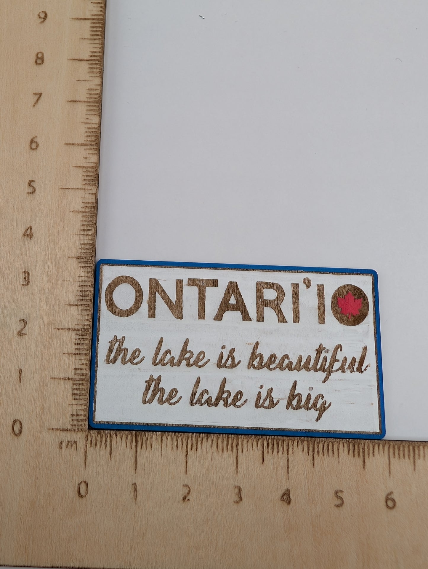 Ontari'io, the lake is beautiful, the lake is big magnet