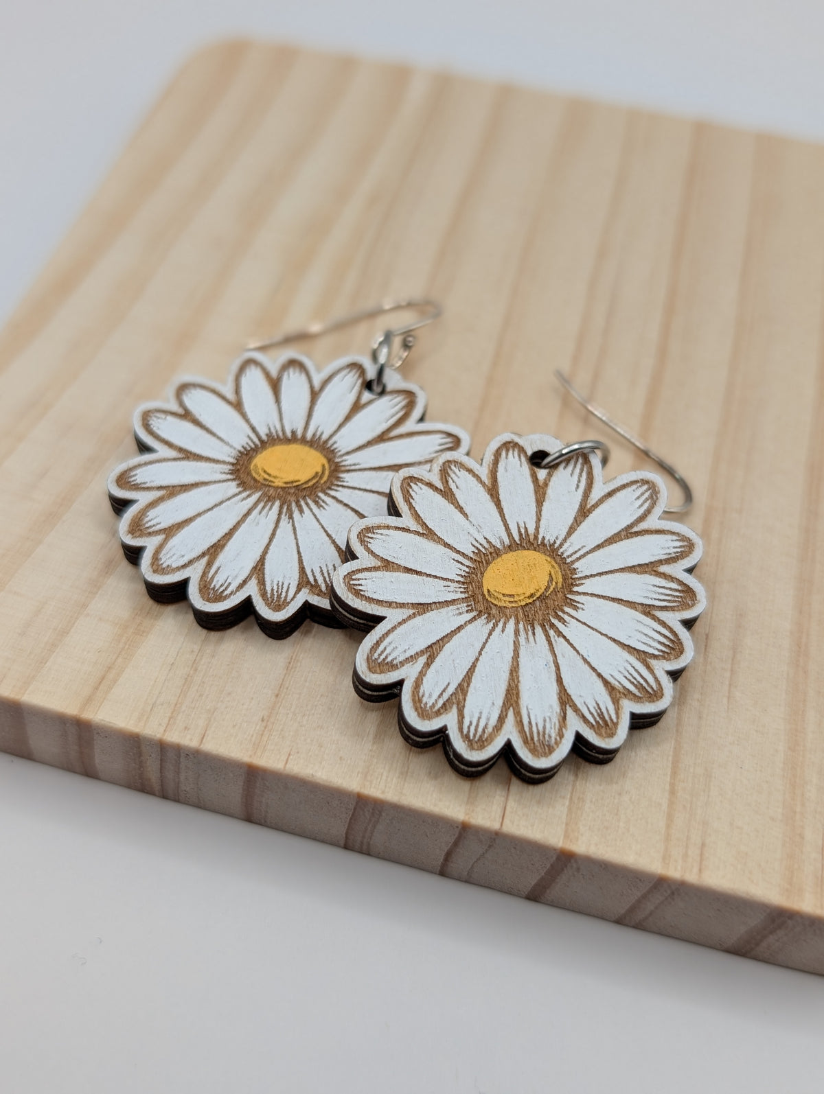 Daisy Dangles