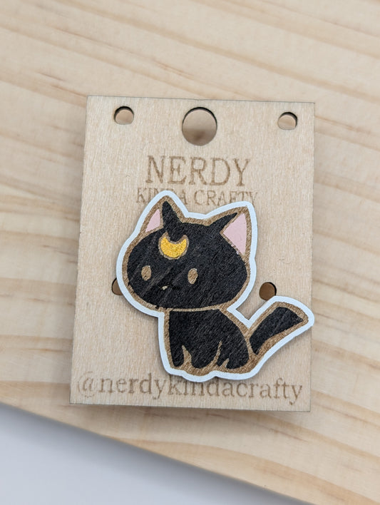 Luna Pin